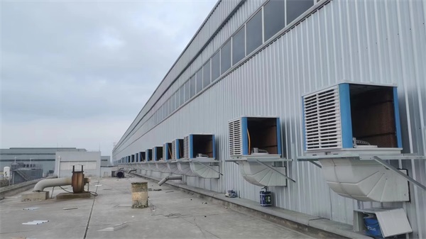 中鋁鋁業(yè)施工冷風機整體降溫系統